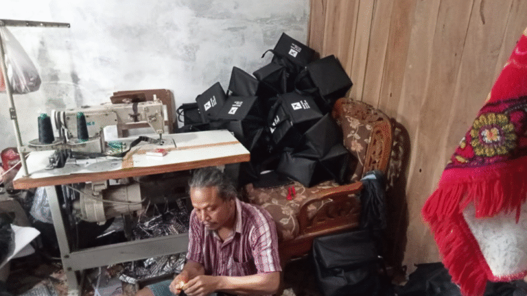 Konveksi Tas Custom: Pilihan Tepat untuk Bisnis dan Promosi